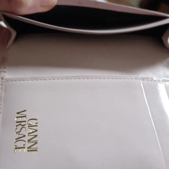 Gianni Versace Genuine Ostrich Blush Pink Card Wallet - Picture 6 of 7